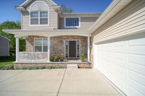 10478 River Edge Rd, Saline, MI, 48176-8919 | Card Image