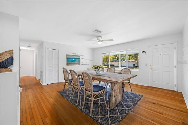 Front Room / Living Room | Image 7