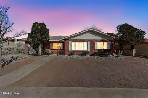 6033 Alcalde St, El Paso, TX, 79912-5203 | Card Image