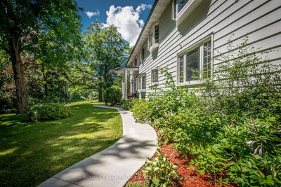 548 Lorna Lane, House other with 5 bedrooms, 5 bathrooms and 7 parking in Greater Napanee ON | Image 2