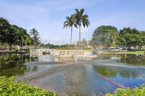 721-12760 Vista Isles Dr, Plantation, FL, 33325-1361 | Card Image