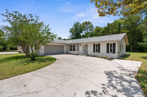 53 Pine St, Homosassa, FL, 34446-4612 | Card Image