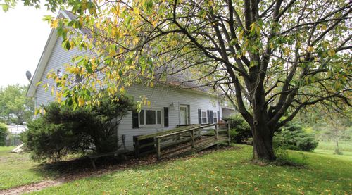 5502 Columbus Rd, Centerburg, OH, 43011-9404 | Card Image