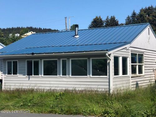 222 Birch Street, Kodiak, AK, 99615 | Card Image