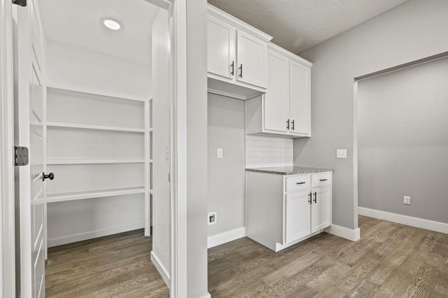 18-web-or-mls-A-18 | Image 11
