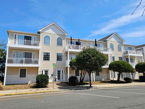 unit-f-301 E Leaming Ave, Wildwood, NJ, 08260-4573 | Card Image