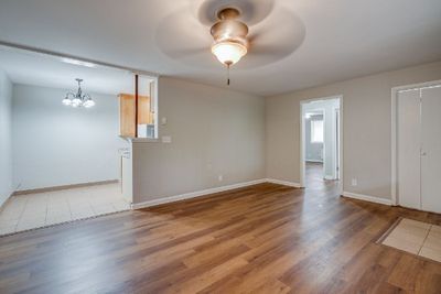 F112 - 550 Harding Pl, Condo with 2 bedrooms, 1 bathrooms and null parking in Nashville TN | Image 3