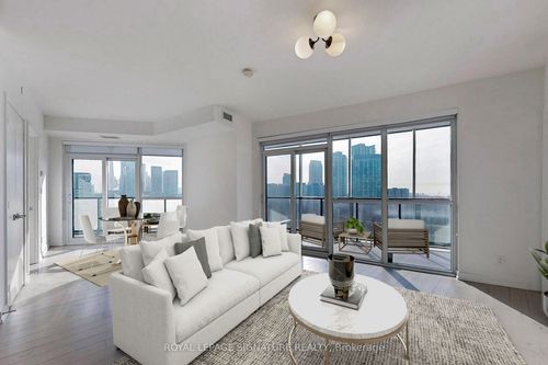 711-30 Ordnance St, Toronto, ON, M6K0C8 | Card Image