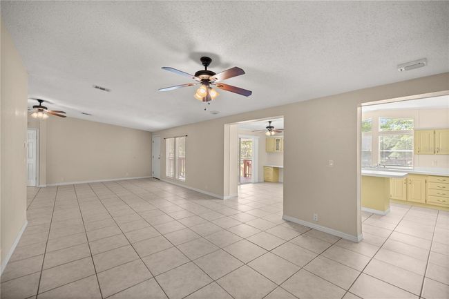 8587 Sw 34 Th Pl, House other with 5 bedrooms, 3 bathrooms and null parking in Ocala FL | Image 13