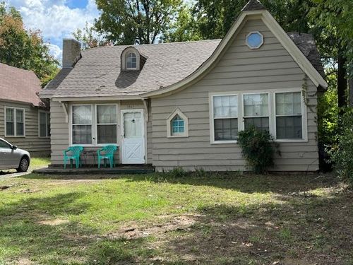 3465 Spottswood Ave, Memphis, TN, 38111-4226 | Card Image