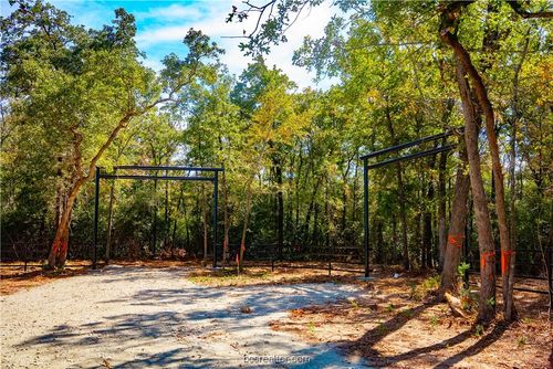 5115 5115 N State Highway 6, Hearne, TX, 77859 | Card Image