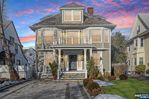 449 Park Ave, Orange, NJ, 07050-1815 | Card Image