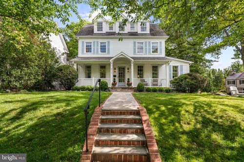 3916 Blackthorn St, CHEVY CHASE, MD, 20815-5056 | Card Image