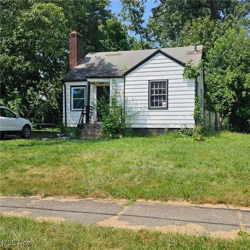 332 E Philadelphia Ave, Youngstown, OH, 44507-1716 | Card Image