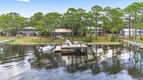 2519 Surf Rd, Panacea, FL, 32346-2641 | Card Image
