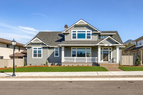 4137 Shamrock Dr, Medford, OR, 97504-9534 | Card Image