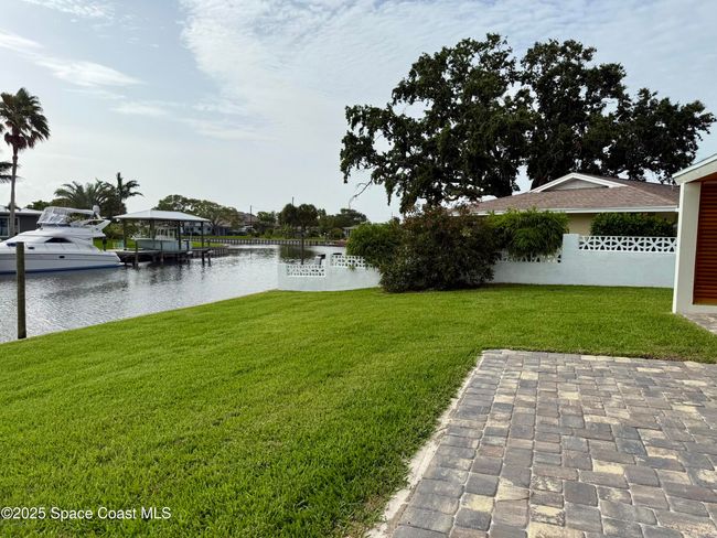 57 Riverview Ln, House other with 3 bedrooms, 2 bathrooms and null parking in Cocoa Beach FL | Image 16