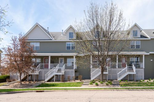 2882 Clover Ridge Dr, Chaska, MN, 55318-4514 | Card Image