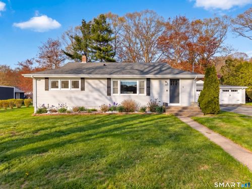 5 Oak Rd, Waterford, CT, 06385-3421 | Card Image