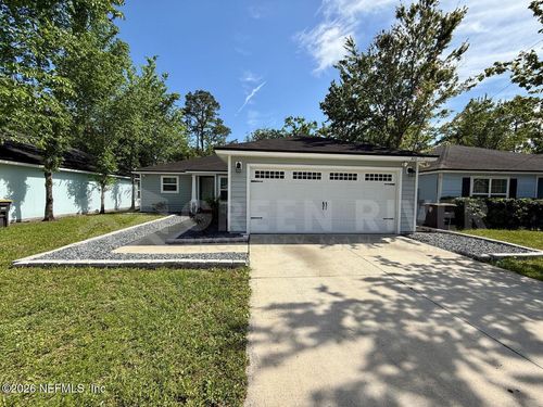 8212 Maple St, Jacksonville, FL, 32244-1129 | Card Image