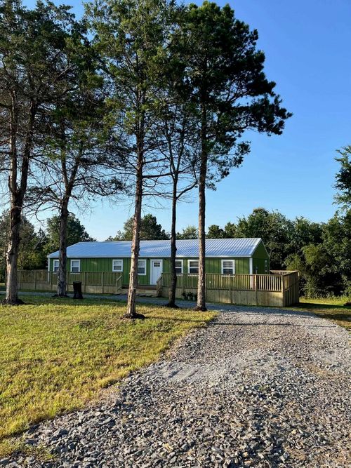 625 Bens Cir, Clinton, AR, 72031-5006 | Card Image