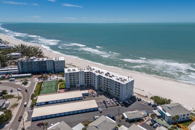 UNIT-204 - 5300 Gulf Dr, Condo with 2 bedrooms, 2 bathrooms and null parking in Holmes Beach FL | Image 80