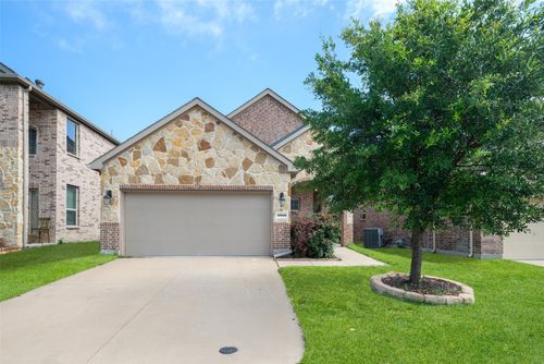 9900 Prairie Dog Ln, McKinney, TX, 75071-6930 | Card Image