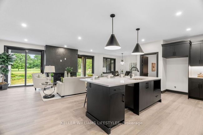52 E Glen Dr, House other with 3 bedrooms, 3 bathrooms and 3 parking in Arkona ON | Image 13