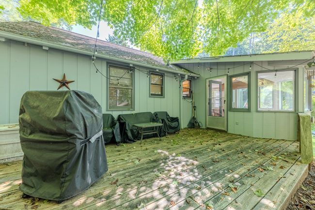 181 Village Rd, House other with 3 bedrooms, 2 bathrooms and null parking in Murphy NC | Image 16