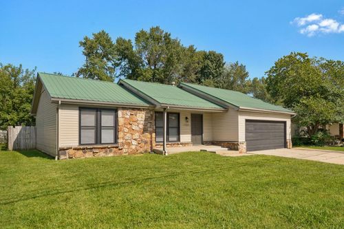 2520 S Fort Ave, Springfield, MO, 65807-3349 | Card Image