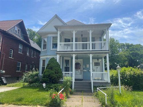 935 W 9th St, Erie, PA, 16502-1130 | Card Image