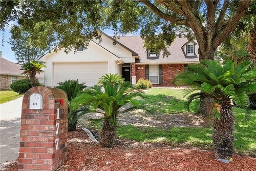 177 Pebble Beach Dr, Slidell, LA, 70458-5746 | Card Image