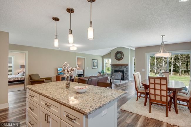 15563 Xalapa St Ne, Townhouse with 3 bedrooms, 3 bathrooms and null parking in Columbus MN | Image 5