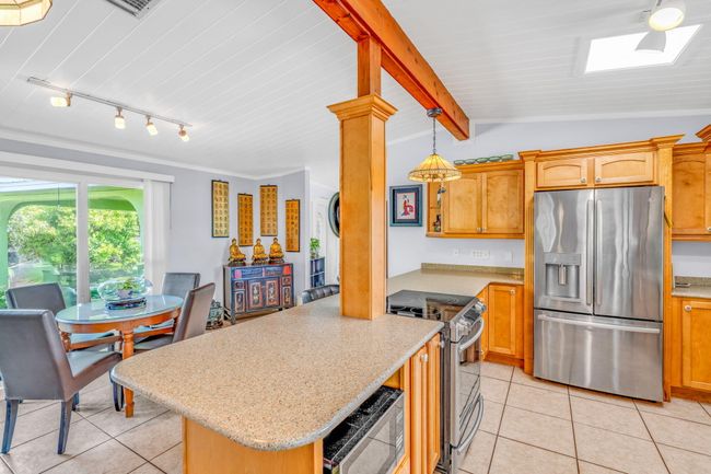 Kitchen | Image 6
