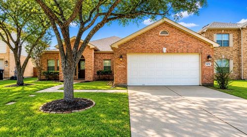 16715 Bending Creek Lane, Friendswood, TX, 77546 | Card Image
