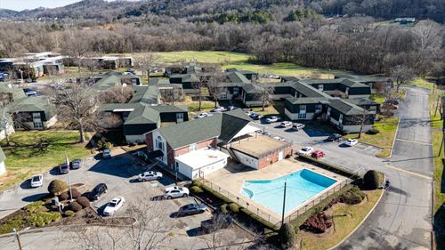 160-900 Mountain Creek Rd, Chattanooga, TN, 37405-4502 | Card Image