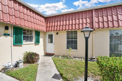 770 Nantucket Cir, Lake Worth, FL, 33467-2773 | Card Image