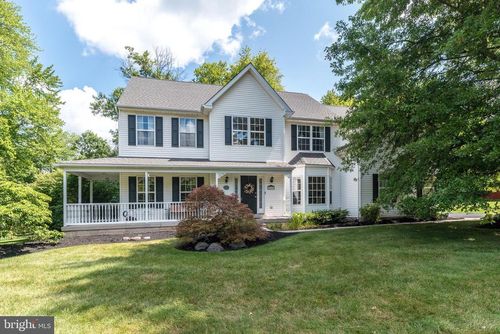 819 Fulton Ave, Lansdale, PA, 19446-5345 | Card Image