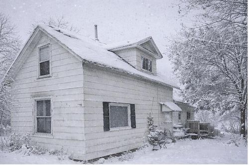 129 N Grove St, Redwood Falls, MN, 56283-1013 | Card Image