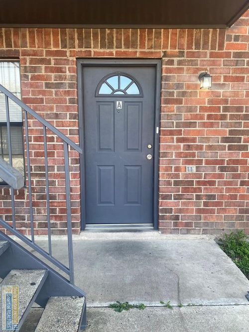 apt-d-150 Wild Olive Cir, San Benito, TX, 78586-5493 | Card Image