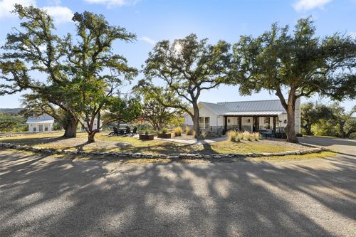 1-810 Kothmann Rd, Dripping Springs, TX, 78620-4068 | Card Image