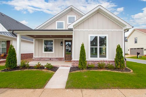 312 Gardens Ln, North Little Rock, AR, 72114-5077 | Card Image