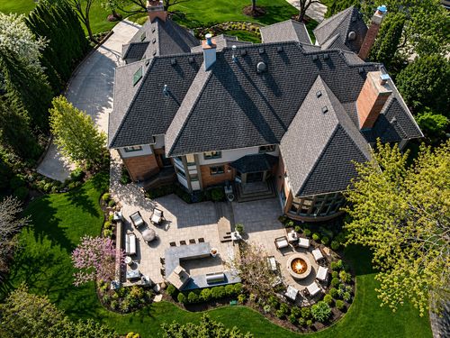 599 Chateaux Bourne Dr, Barrington, IL, 60010-6312 | Card Image