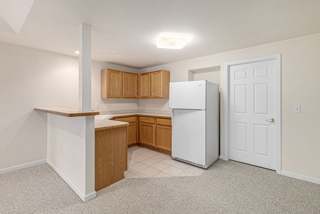 2250 Willow Tree Dr, Condo with 2 bedrooms, 3 bathrooms and null parking in Brighton MI | Image 16