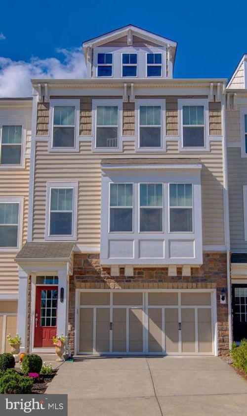 42287 Jessica Farm Ter, ASHBURN, VA, 20148-5758 | Card Image