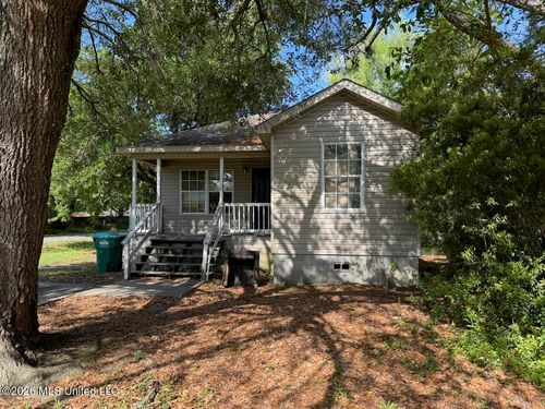 2001 43rd Avenue, Gulfport, MS, 39501 | Card Image