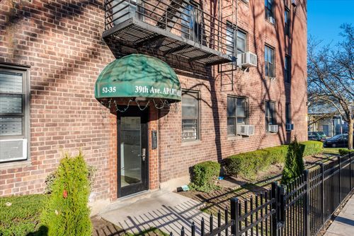 2b-52-35 39th Rd, Woodside, NY, 11377-3377 | Card Image