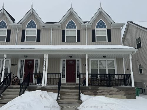 929 Broadway Blvd, Peterborough, ON, K9H0J2 | Card Image