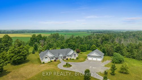 5940 Brophy Dr, Richmond, ON, K0A2Z0 | Card Image
