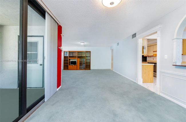 27I - 1410 Sheridan St, Condo with 2 bedrooms, 2 bathrooms and null parking in Hollywood FL | Image 20